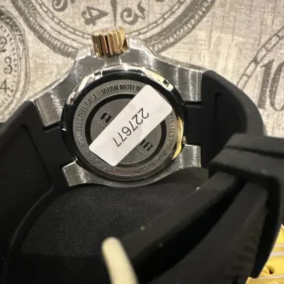 Men’s Invicta Aviator Skyshock  🔥 Chronograph 50mm Black Silicone Band 33029 - Picture 6 of 7